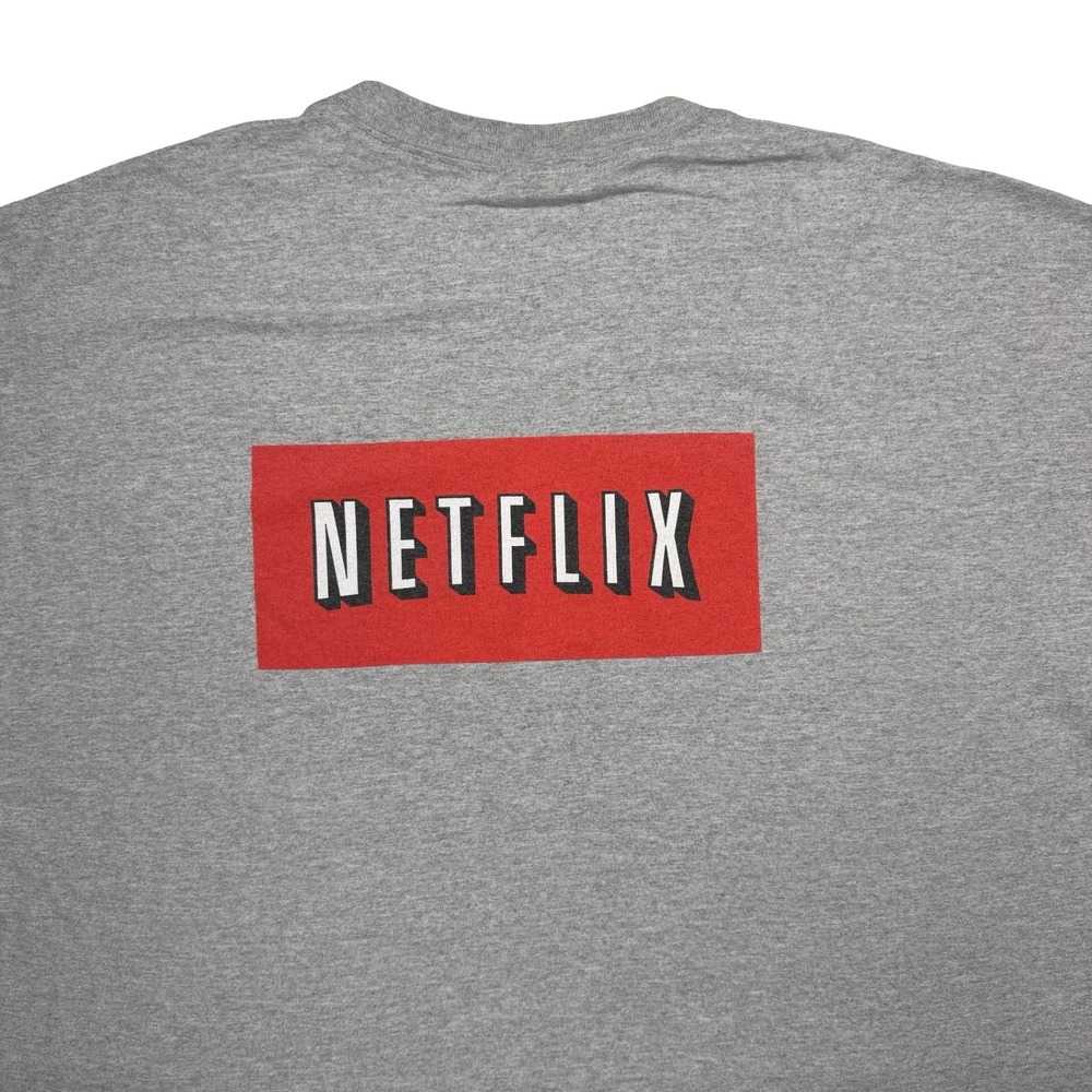 2000s Netflix shirt‎